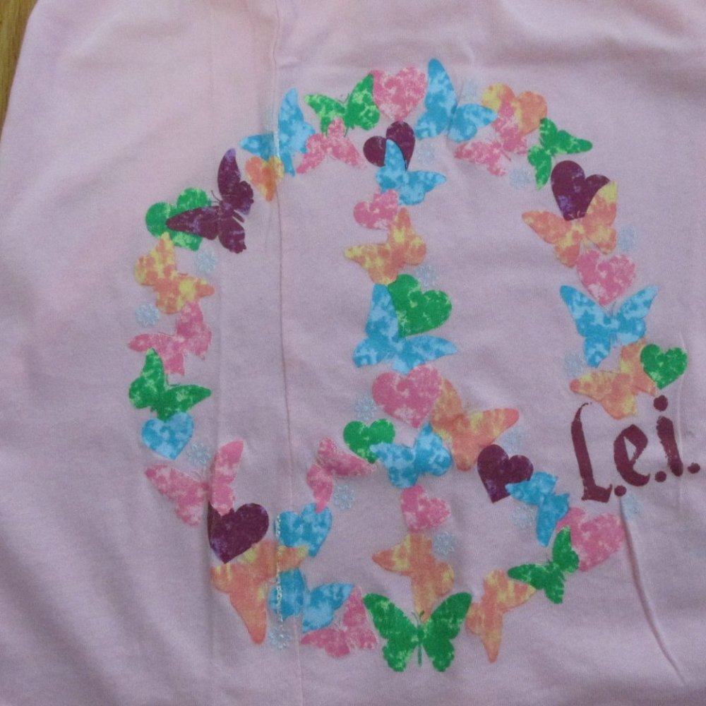 lei JUNIORS SIZE 7-9 T - SHIRT PINK SHORT SLEEVE TEE W/ GRAPHIC PEACE SIGN NWOT